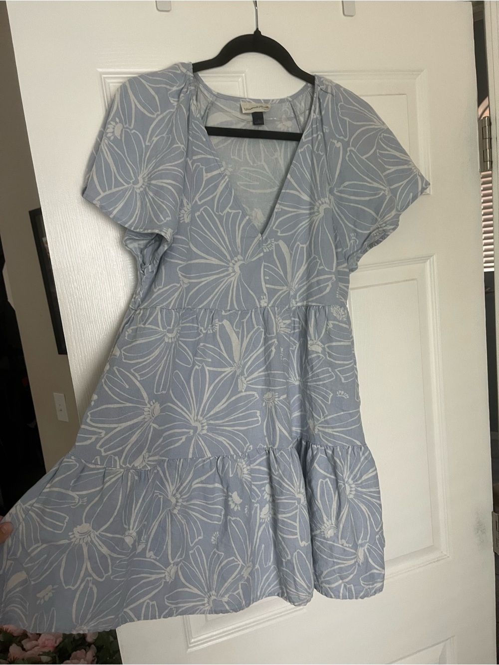 Universal Thread Blue and White Floral Wrap-Style Mini Dress